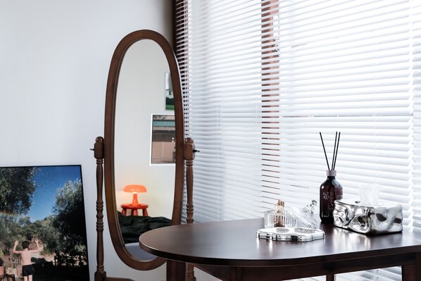 Basic Room, 1 Bedroom (101(Pet-friendly,2F))