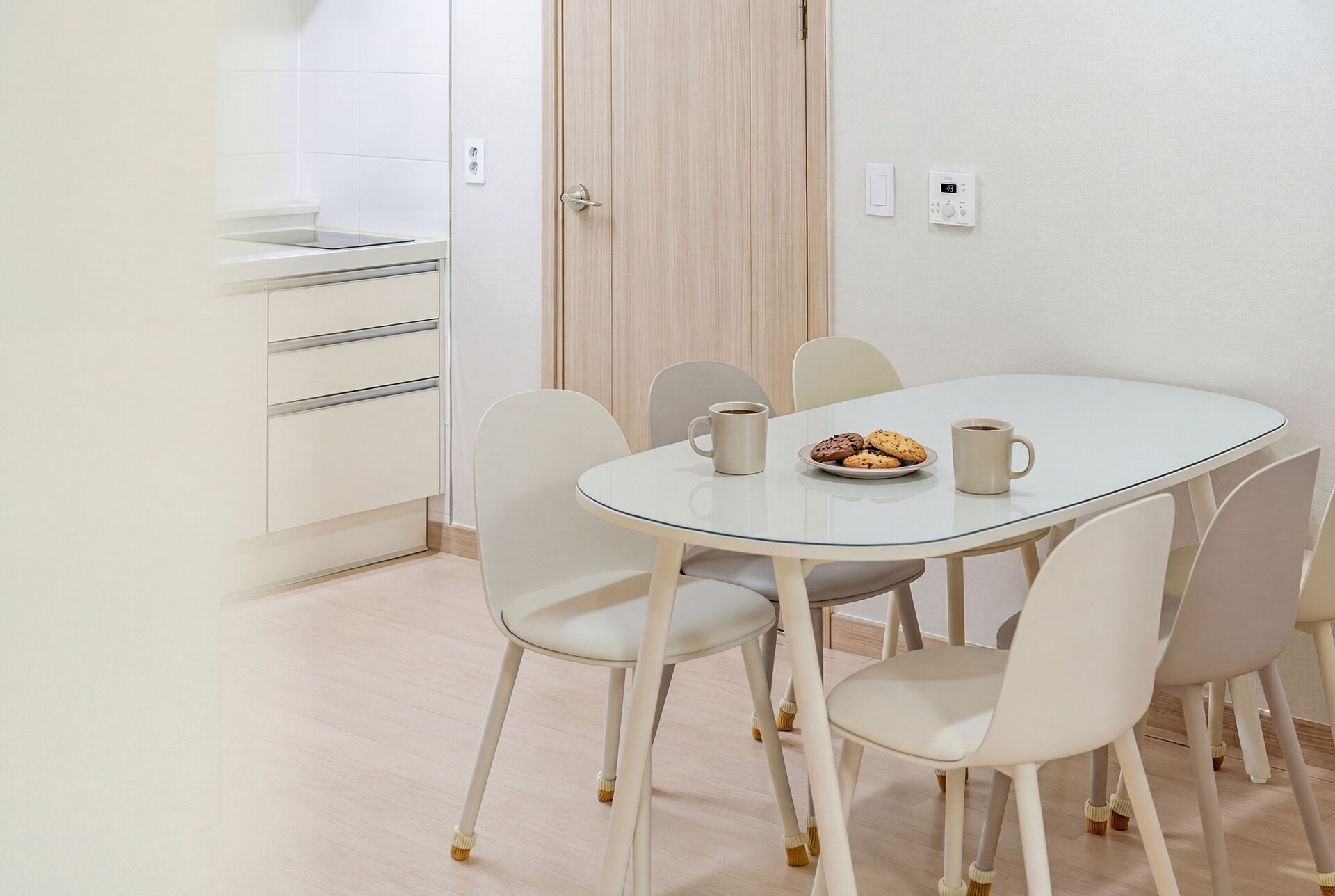 2 bedrooms, WiFi (free)