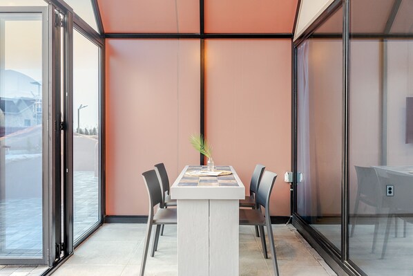 Basic Room, 1 Bedroom (104) | 1 bedroom, free WiFi - Ganghwa Aiem Glamping (Incheon)