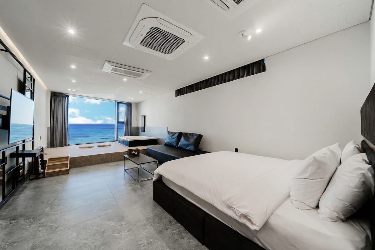 Basic Room, 1 Bedroom (B504) | 1 bedroom, free WiFi