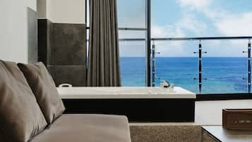 Basic Room, 1 Bedroom (A302) | 1 bedroom, free WiFi