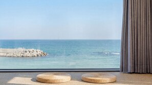 Basic Room, 1 Bedroom (A301 (No Pets)) | 1 bedroom, free WiFi - Sokcho W Spa Poolvilla (Sokcho)