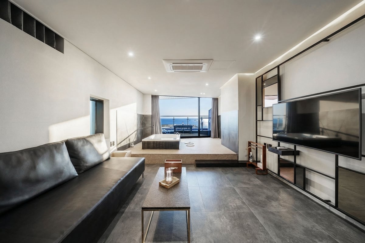 Basic Room, 1 Bedroom (B203) | 1 bedroom, free WiFi