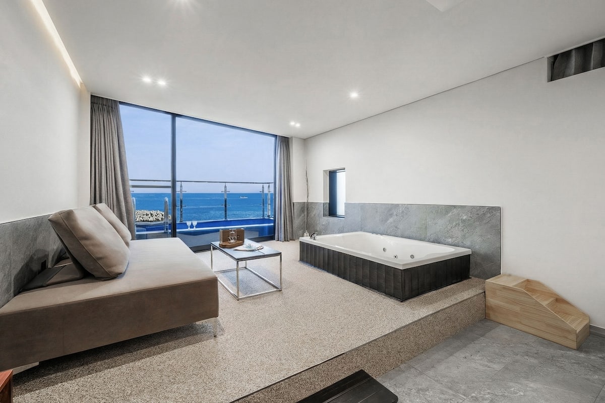 Basic Room, 1 Bedroom (B204) | 1 bedroom, free WiFi