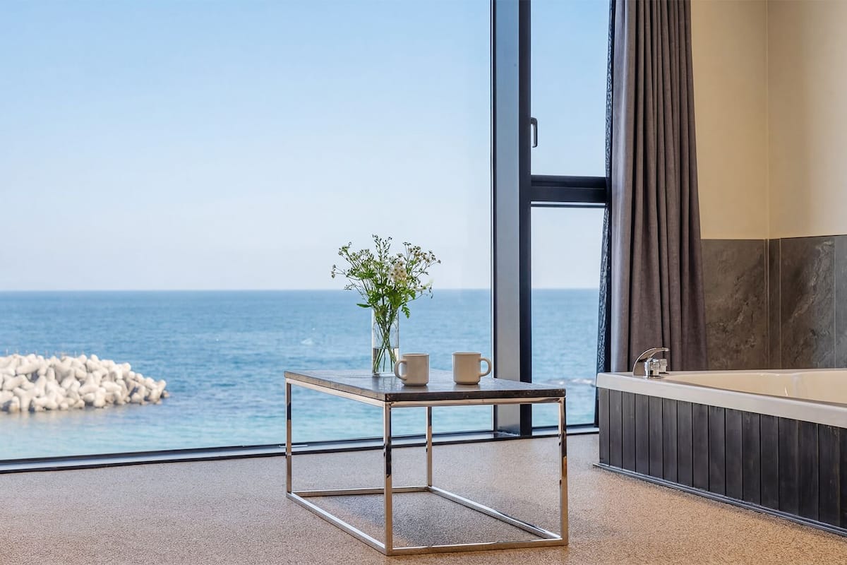 Basic Room, 1 Bedroom (B304 (Pet-Friendly))