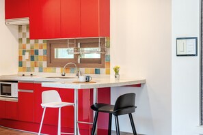 Basic Room, 1 Bedroom (deulmeong(202)) | 1 bedroom, free WiFi