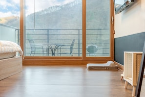 1 bedroom, free WiFi - Gapyeong Meongstay Pension (Gapyeong)