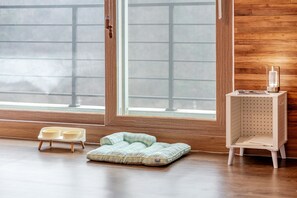 Basic Room, 1 Bedroom (bulmeong(303)) | 1 bedroom, free WiFi