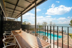 1 bedroom, free WiFi - Buan Ocean Village 104 Pool Villa (Buan)