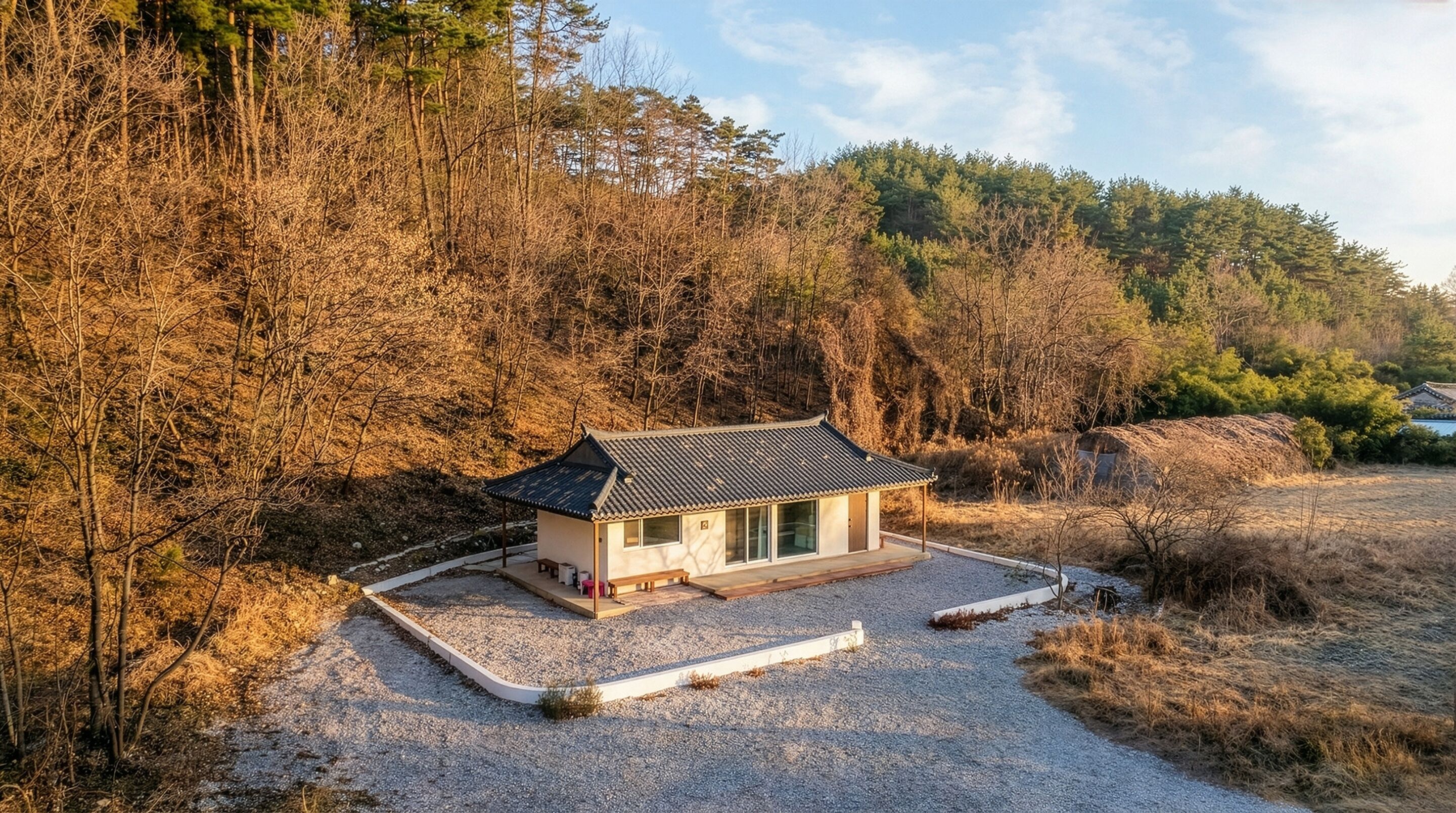 Basic Room, 1 Bedroom (Sosohanga) | 1 bedroom, free WiFi