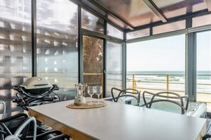 1 bedroom, free WiFi - Boryeong Lavar Pool Villa (Boryeong)