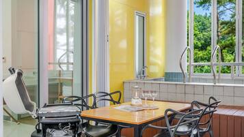 Habitaciรณn bรกsica, 1 habitaciรณn (LUX-204 (Pool Villa / Ocean View)) | 1 habitaciรณn y wifi gratis