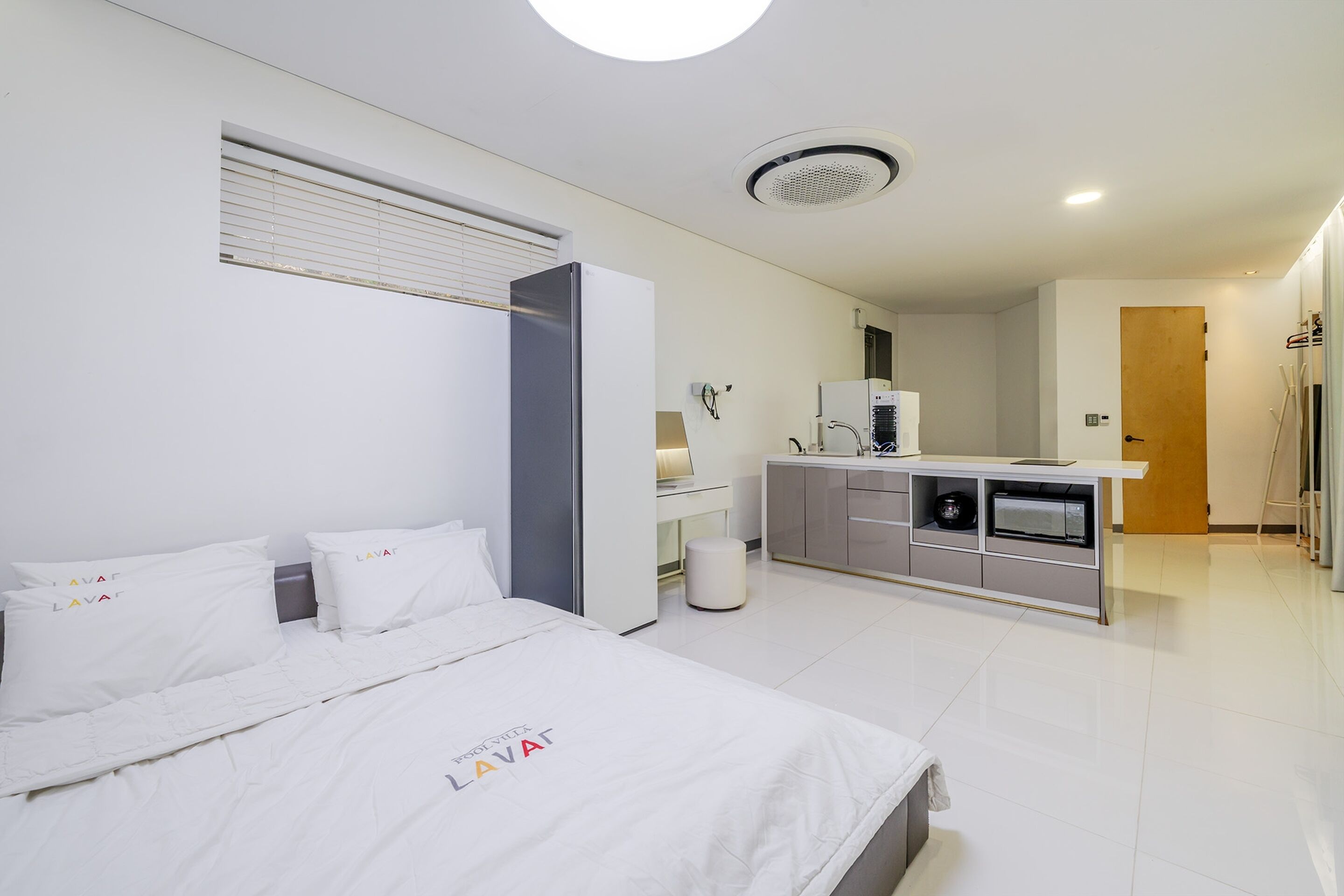 Basic Room, 1 Bedroom (INSULA-101 (Pool Villa/Spa/OceanView)) | 1 bedroom, free WiFi