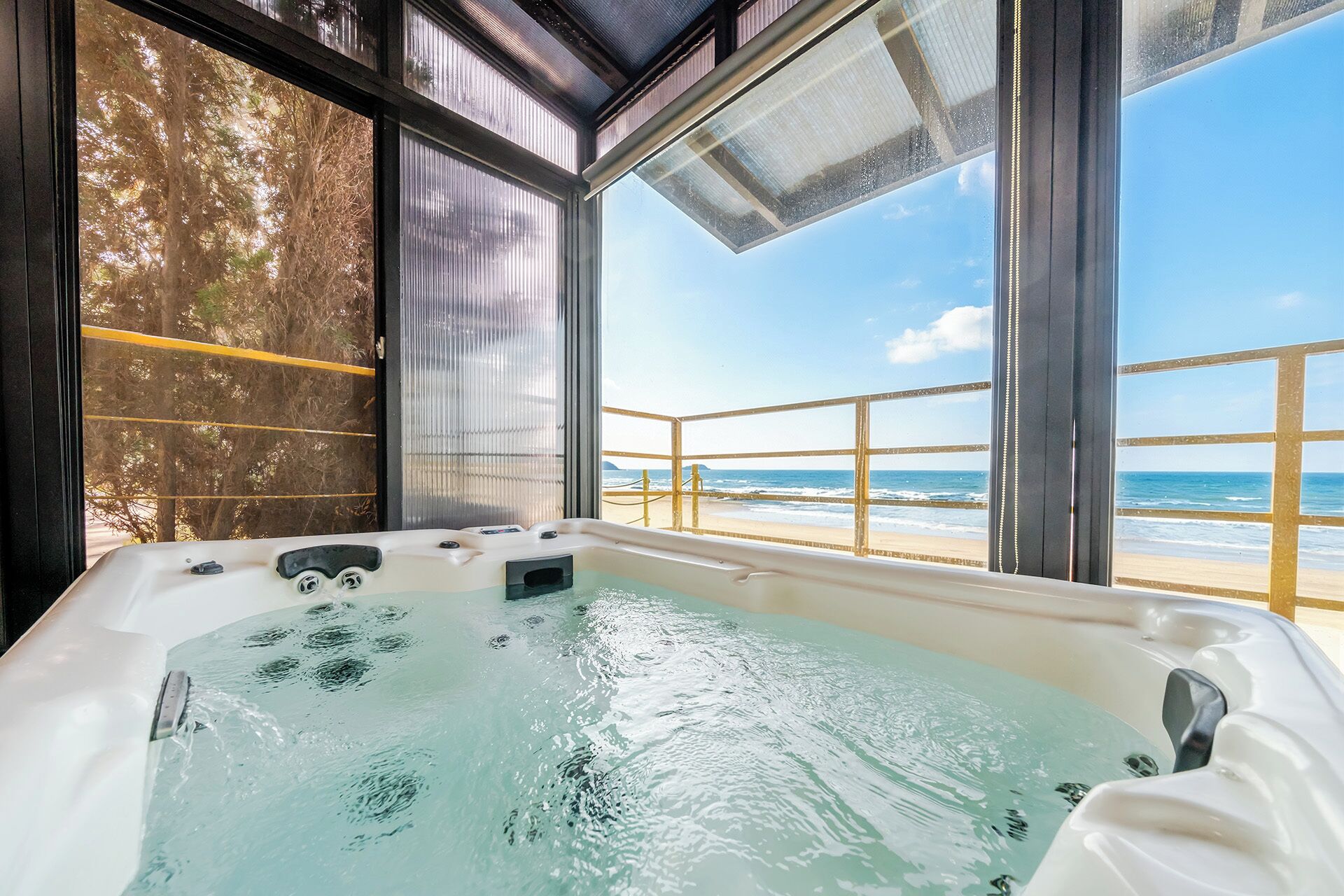 Basic Room, 1 Bedroom (INSULA-101 (Pool Villa/Spa/OceanView)) | 1 bedroom, WiFi (free)