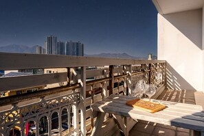 Basic Room, 1 Bedroom (406(Mountain View)) - Goseong The Wave Pension (Goseong)