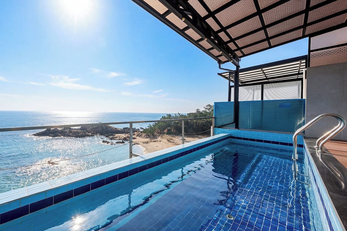 Habitación básica, 1 habitación (A301 – Ocean View Outdoor Pool & Spa) | 1 habitación y wifi gratis 
