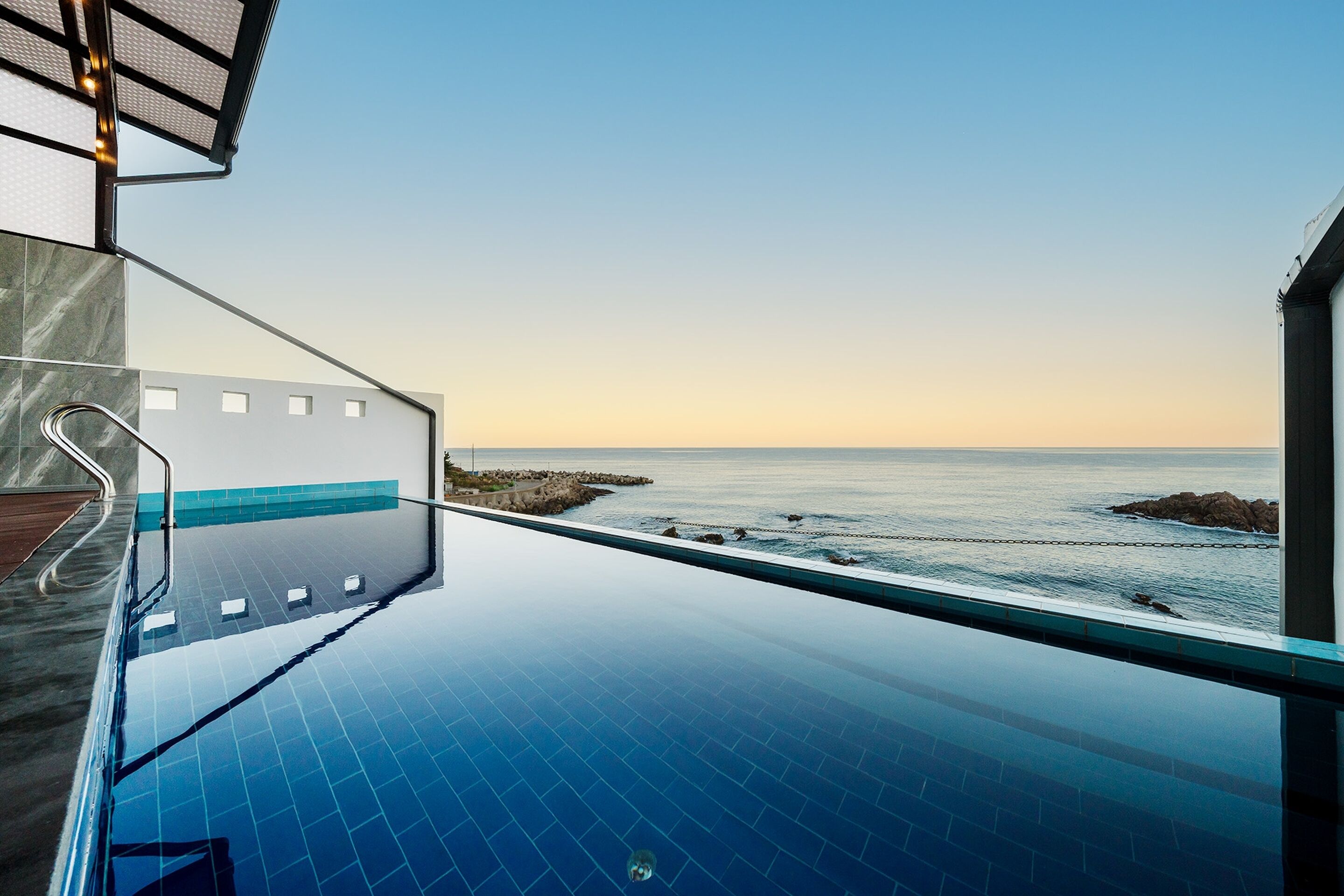 Basic Room, 2 Bedrooms (A201 – Ocean view & Pool villa)