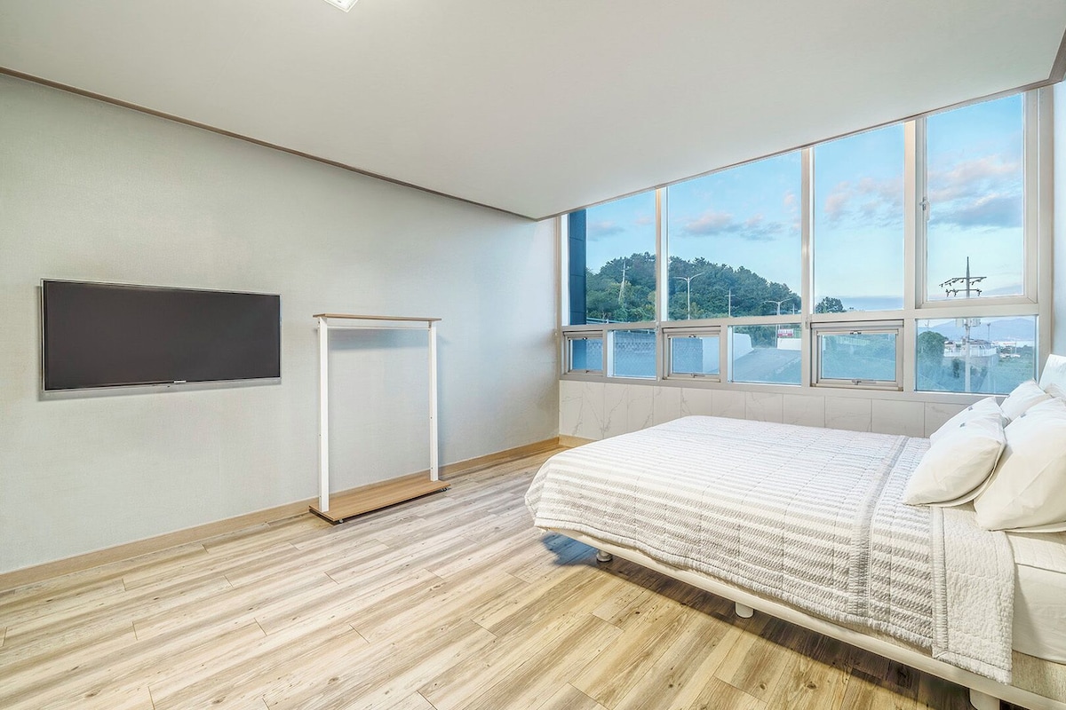 Basic Room, 1 Bedroom (301) | 1 bedroom, free WiFi