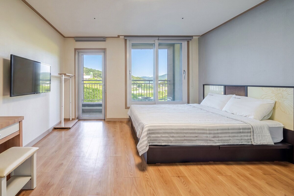 Basic Room, 1 Bedroom (203) | 1 bilik tidur, Wi-fi percuma 