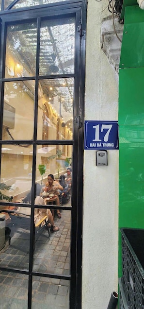 Room - Los Angeles Vibe Housing-Hoan Kiem Lake/Free Laundry (Hanoi)