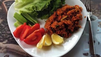 Colazione a buffet inclusa, servita tutte le mattine