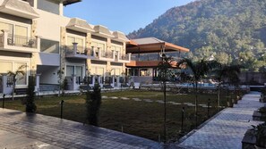 Land view from property - Amritara Chakra River Resort (Rishikesh)