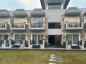 إطلالة من الشرفة