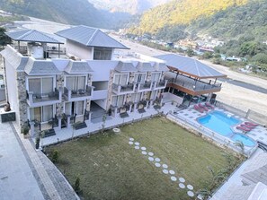 View from property - Amritara Chakra River Resort (Rishikesh)