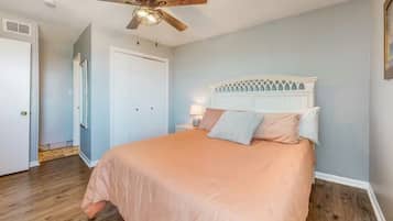 Signature Condo, 2 Bedrooms, Pool Access | Individually decorated, individually furnished, iron/ironing board