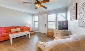 Signature Condo, 2 Bedrooms, Pool Access | Living room - Sea Breeze 312 (Gulf Shores)
