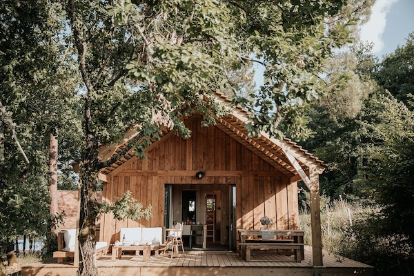 Superior Cabin, 2 Bedrooms, Kitchen, Garden View | Teres/patio