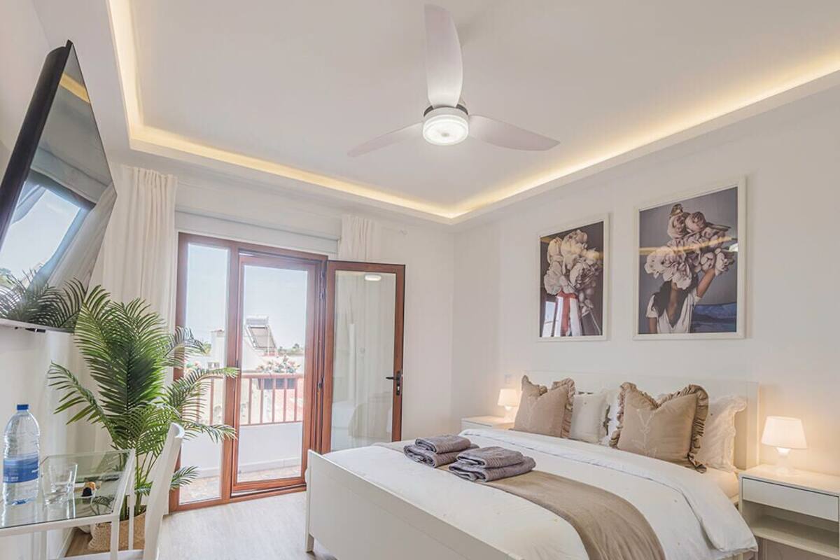 Comfort Double Room, Balcony, Partial Ocean View | Down comforters, blackout drapes, iron/ironing board, WiFi (free)