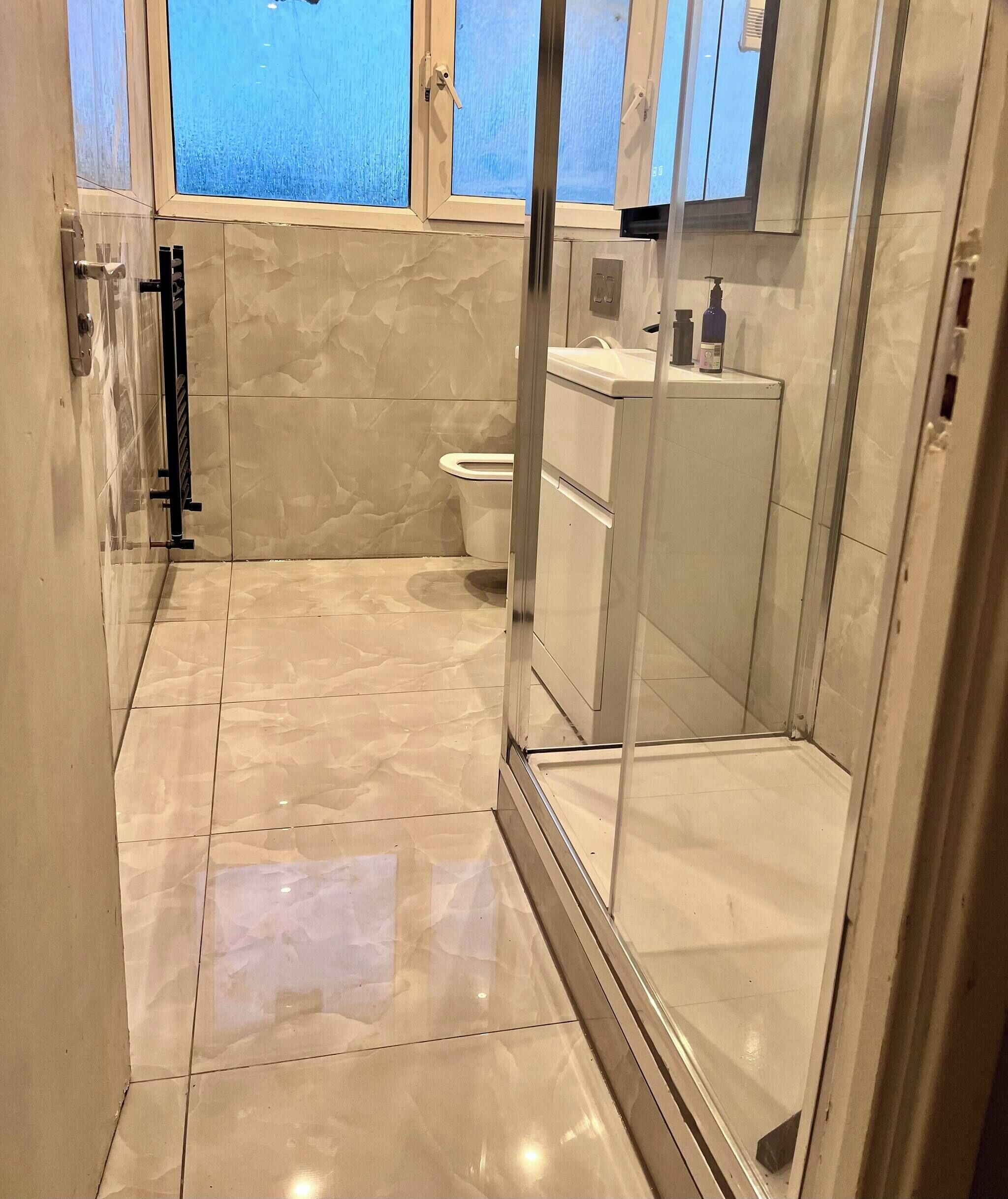 Shared Dormitory, 1 Bedroom, Balcony | Bathroom