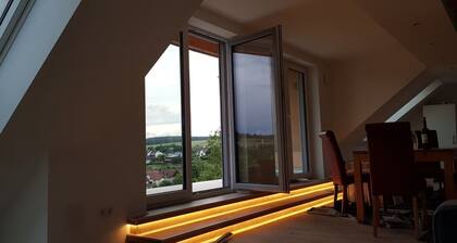 Ferienwohnung 'Habichthorst' mit großer Loggia und Gemeinschaftsgarten, herrlicher Ausblick