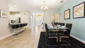 Unclassified image, 4 of 26, button - Accessible Retreat Solterra Resort Sleeps 11 Pool Jacuzzi Family Friendly (Davenport)