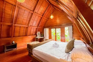 Desk, free WiFi, bed sheets - The Caldera Villas Kintamani (Kintamani)