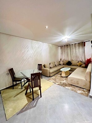 Living area - Apartment located in a quiet and pleasant area of Tangier (Tanger)