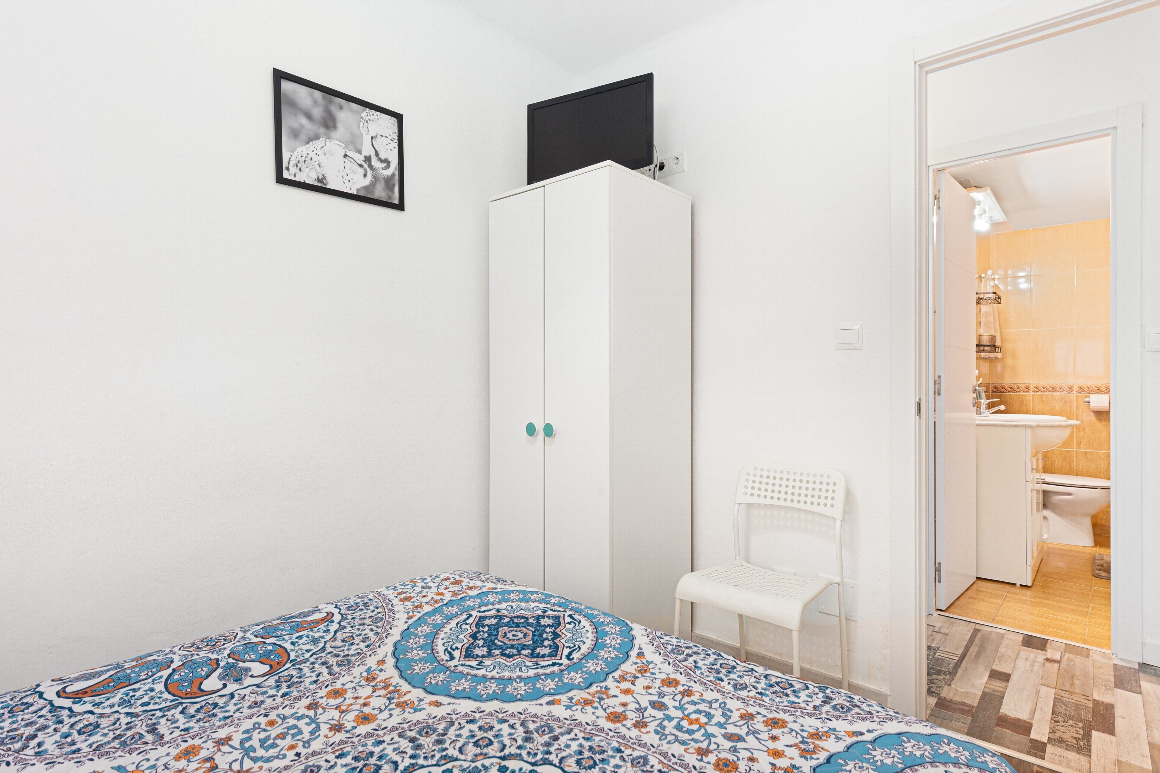 Bügeleisen/Bügelbrett, WLAN, Bettwäsche