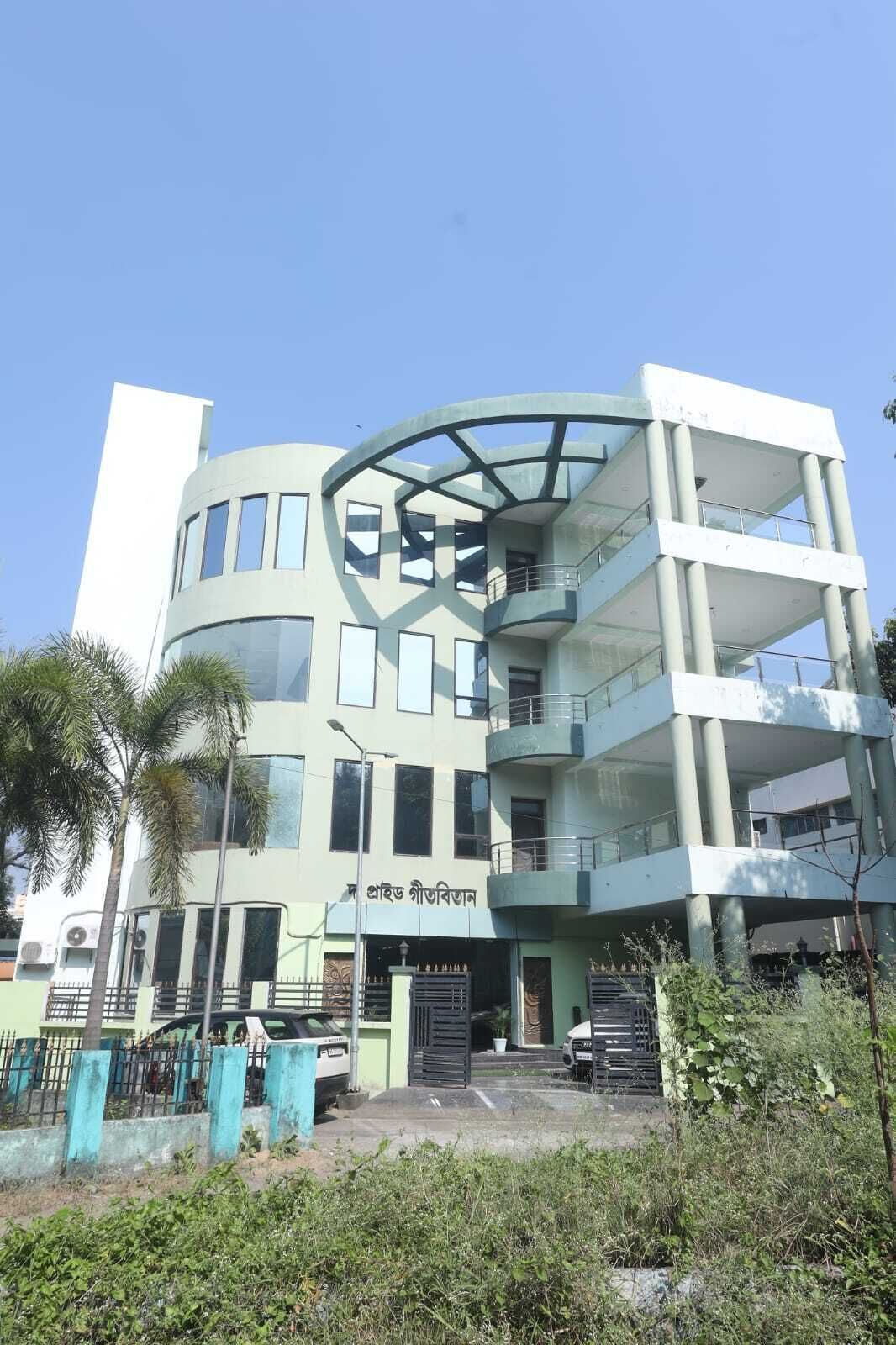 Facciata della struttura