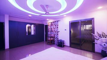 3 chambres, Wi-Fi gratuit, draps fournis