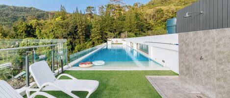 Piscina externa