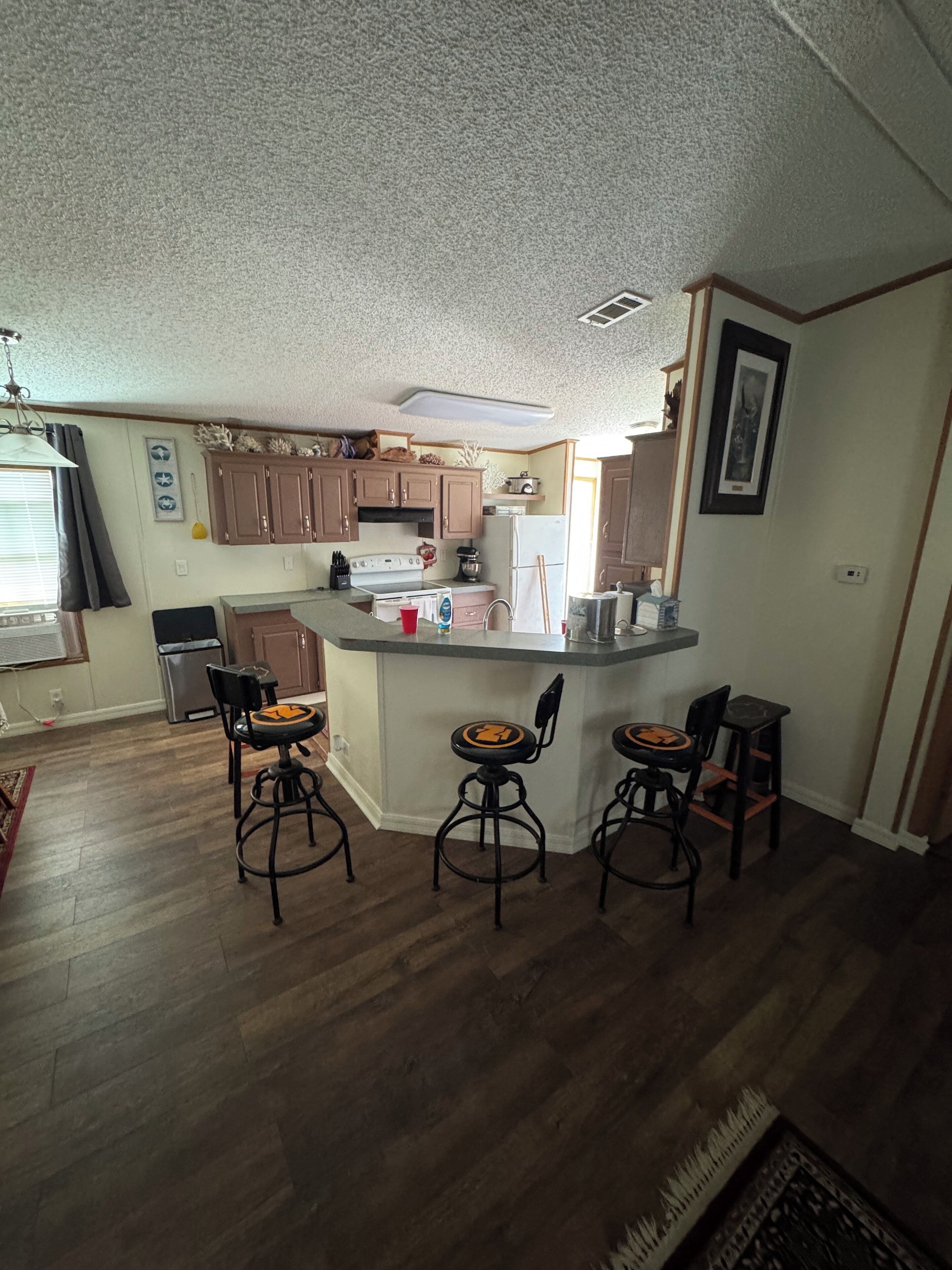 雪櫃、微波爐、焗爐、爐具