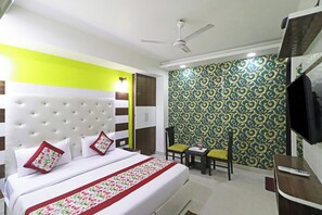Double Room | Free WiFi - Hotel Smart Inn Mahipalpur Delhi Airport (New Delhi)