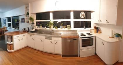 Room-single Room With King Single bed -
