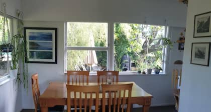 Room-single Room With King Single bed -