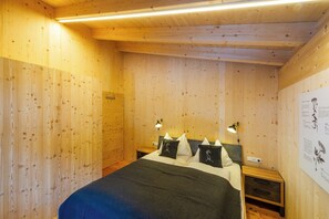 2 quartos, ferros/tábuas de passar roupa, Wi-Fi, roupa de cama