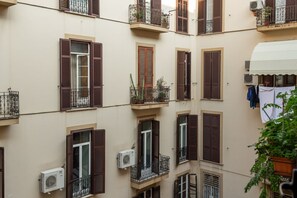 Exterior - Nea Family in Naples city centre (Napoli)