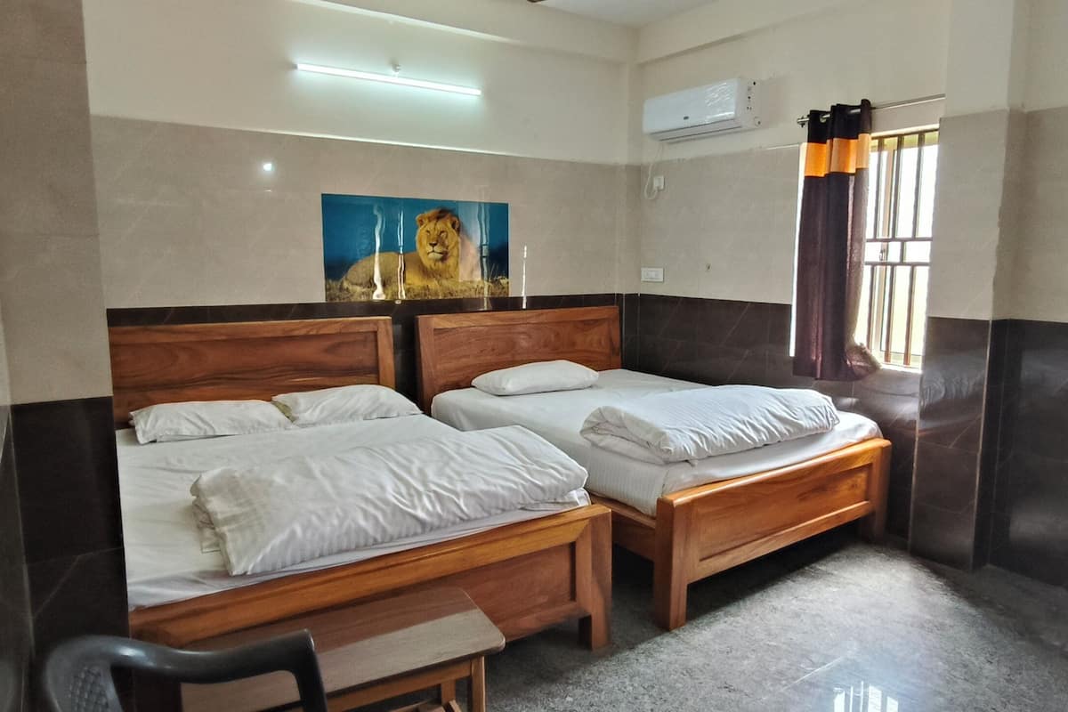 Deluxe Double or Twin Room, Balcony