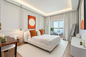 1 bedroom, iron/ironing board, WiFi, bed sheets - Luxury Renovated 1BR w Full Sea View (Dubai Marina)