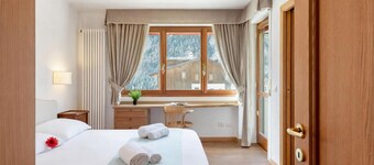 Charming Apartment Close to Cableway